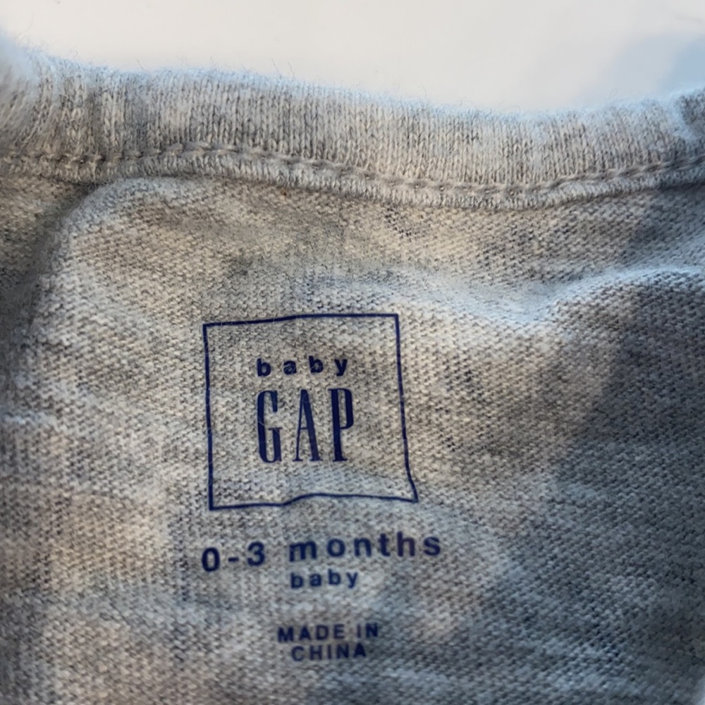 Baby Gap one piece tank outfit 0-3mo - Picture 2 of 4